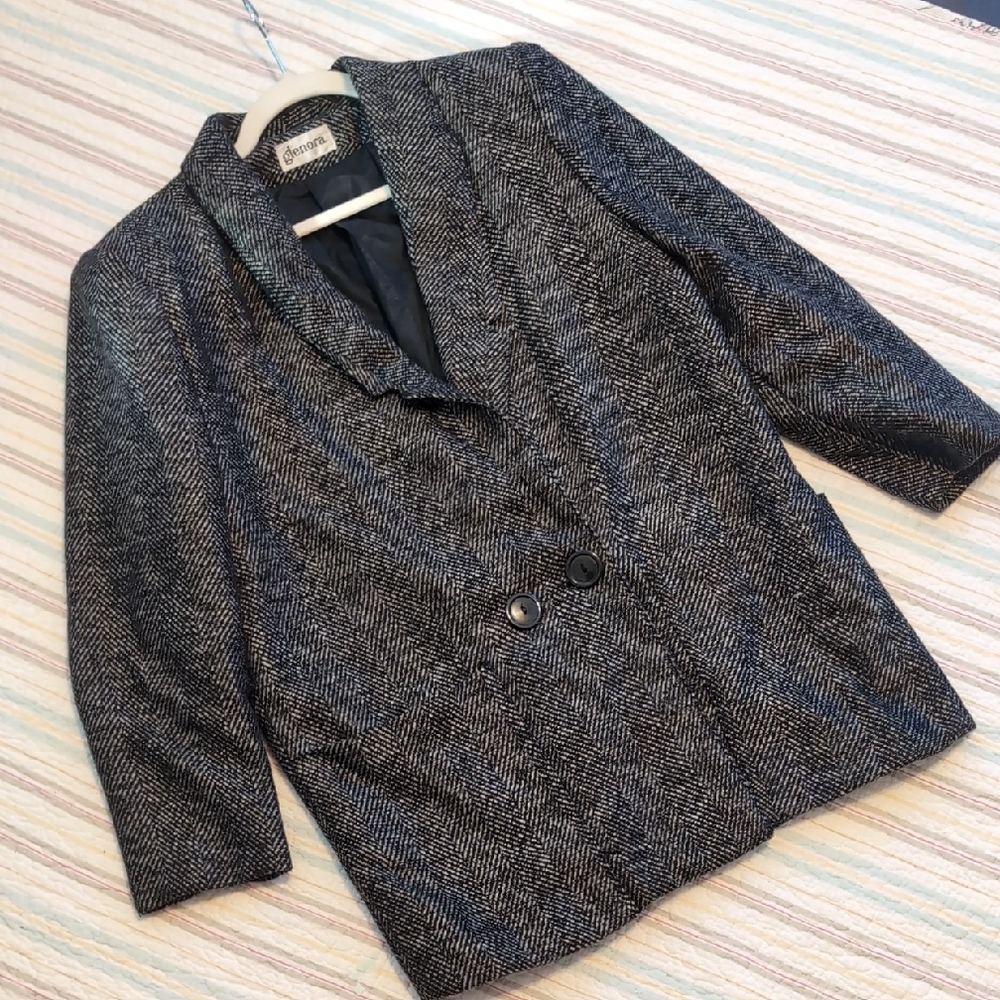 🌼Black and Gray Herringbone Blazer By Glenora